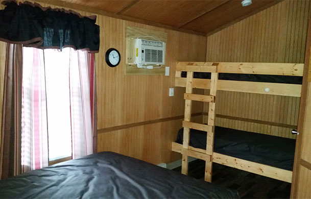 comfort cabin rental interior beds