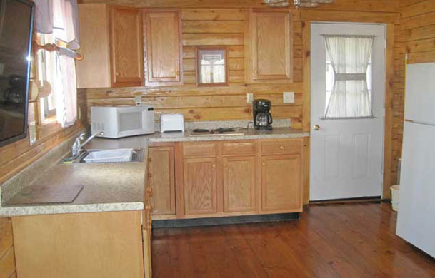 log home rental interior kitchen