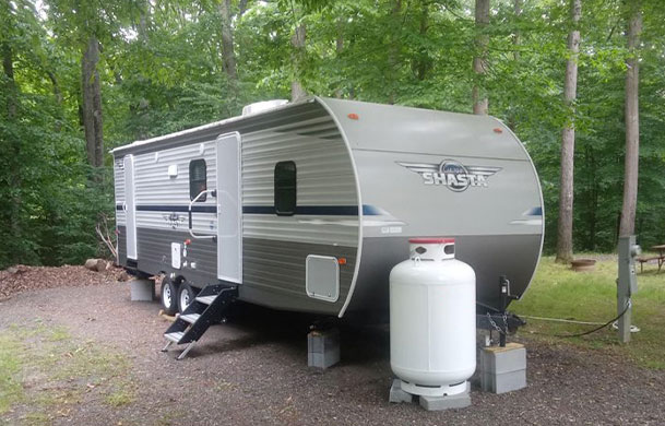 Prime RV rental exterior campsite